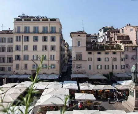 Campo Dei Fiori Deluxe With View Rome